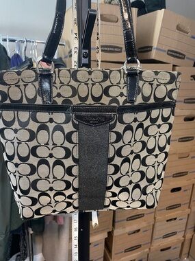 Coach As Is Straps Cracking